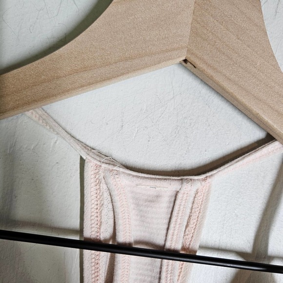 Lululemon No Limits Tank 4 Layered Shelf Bra Pretty Pink Tonka Stripe - Picture 3 of 10